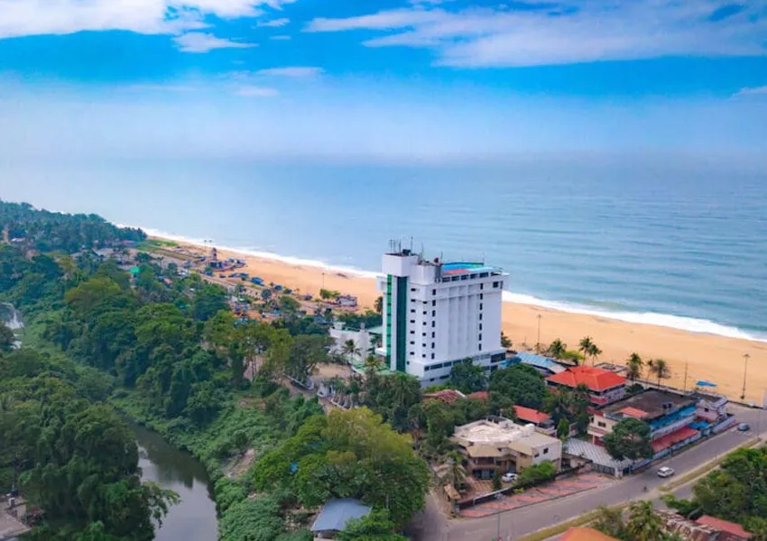 Top Best Places to Visit in Kollam 2025