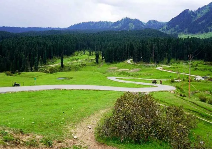 Unique Trending Places to Visit in Doodhpathri 2026