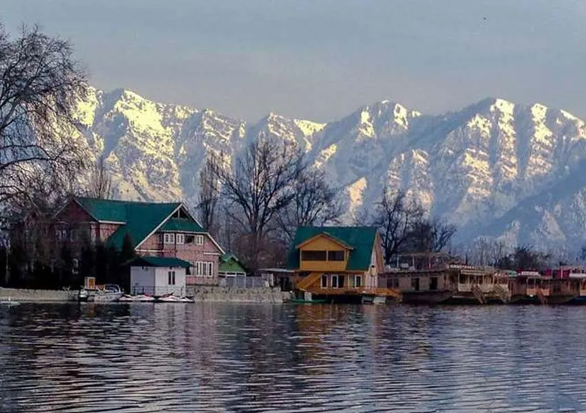 Top Finest Destinations to Visit Near Nigeen Lake 2026