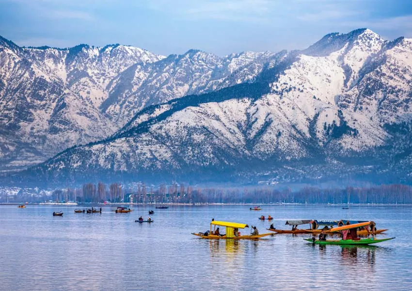 Top Finest Destinations to Visit Near Nigeen Lake 2026