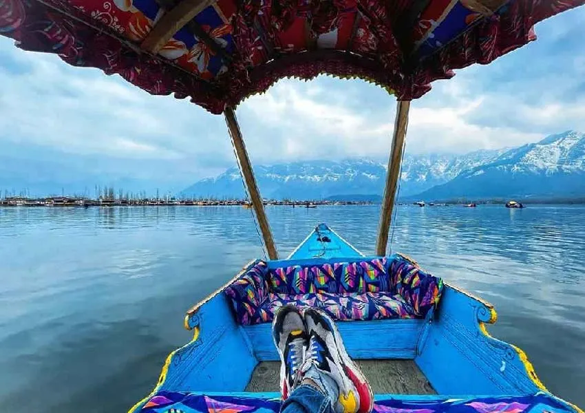 Top 12 Destinations to Explore Near Dal Lake