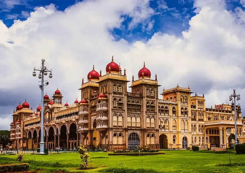 Tourists Favourite Spots to Visit in Mysore in 1 Day 2026
